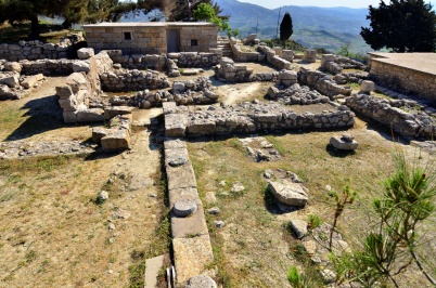 The Minoan Mansion of Vathypetro